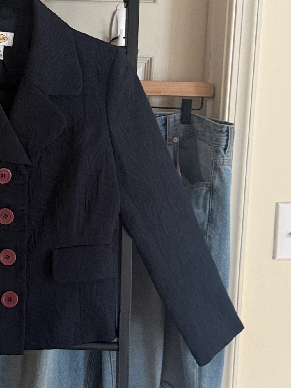 Talbots Navy Blue Cropped Structured Blazer with Burgundy Buttons - Picture 9 of 16